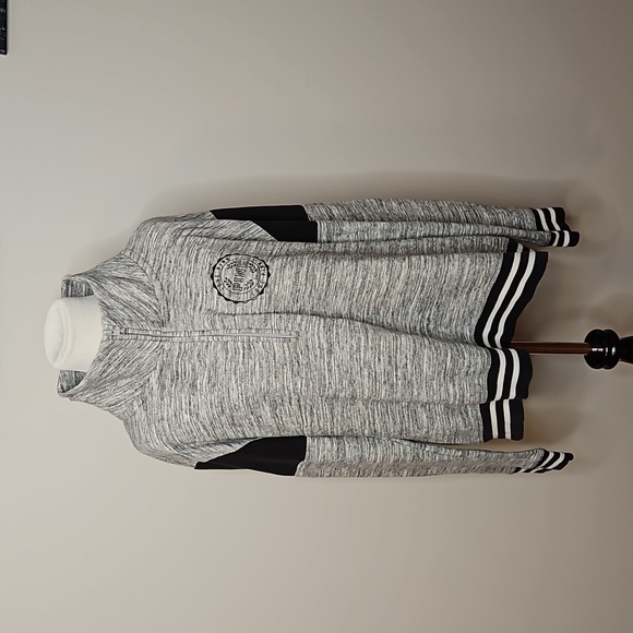 Victoria's Secret PINK Terry Zip-up Pullover - Picture 13 of 13